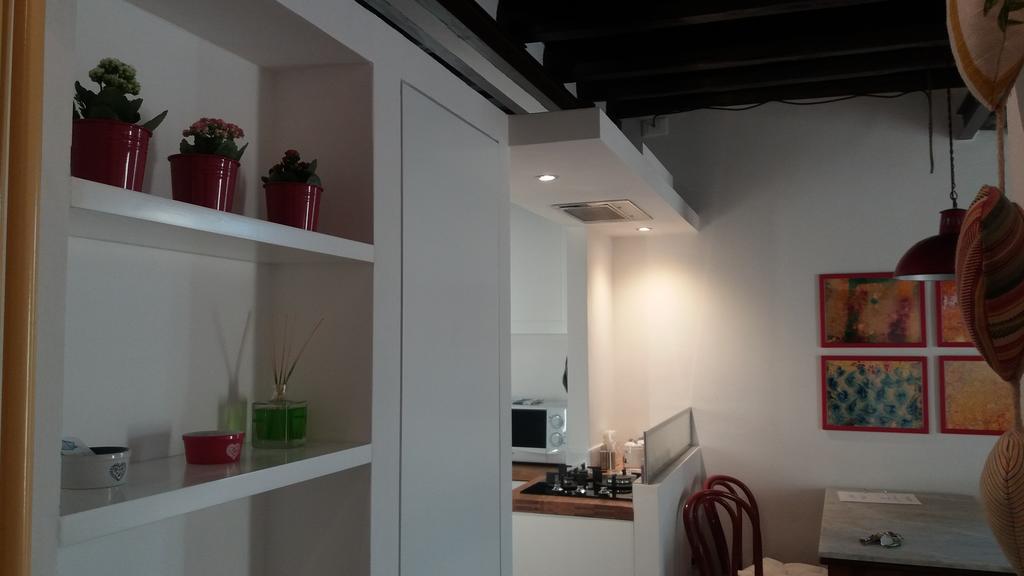 Il Cuore Di Trastevere_Design Apartment Rome Exterior photo